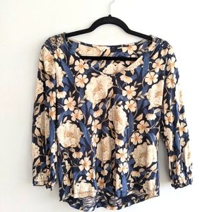 Small floral top